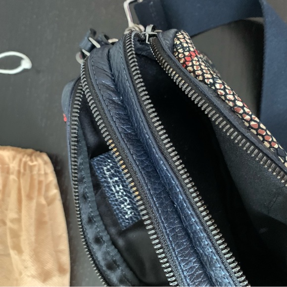 Small crossbody bag from Musette, genuine leather - Picture 3 of 8